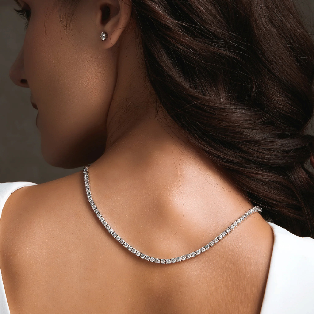 NECKLACE in Dubai
